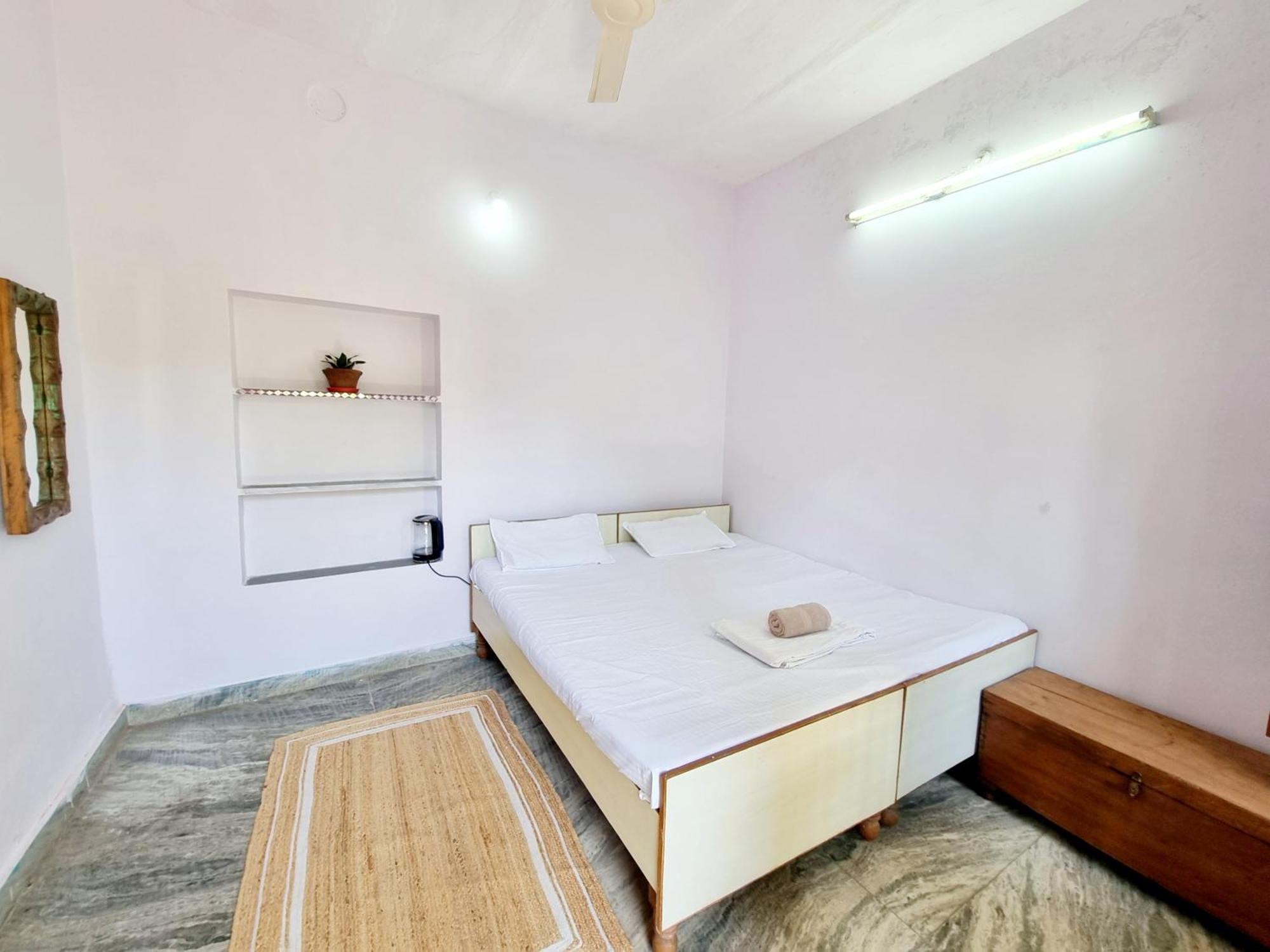 Karavan Kafe Pushkar Værelse billede